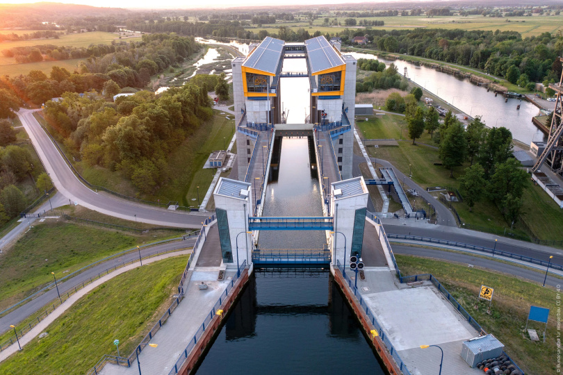 Neues Schiffshebewerk Niederfinow. Foto: Bundesanstalt für Wasserbau Karlsruhe