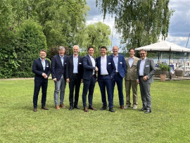 Der Vorstand des VBI Landesverband Bayern mit dem neuen Vorsitzenden Dr. Christoph Gottanka (4.v.l.) und seinem Vorgänger Dr. André Müller (5.v.l.)