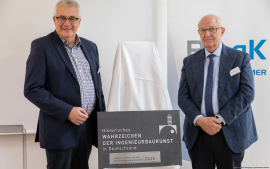 Dr.-Ing. Heinrich Bökamp (r.), Präsident der Bundesingenieurkammer und BIngK-Vizepräsident Dipl.-Ing. Ingolf Kluge (l.). Foto: Christian Holthausen