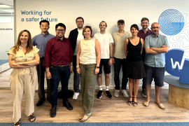 Das Projektteam zum Kick-off (v.l.): Izabela Zrazinska (Worldsensing), Luqi Yan (TU Braunschweig), Agus Budi Dharmawan (TU Braunschweig), Jan Gülink (QubeDot), Professorin Stefanie Kroker (TU Braunschweig), Marten Musiol (TU Braunschweig), Max Schittenhelm (TU Braunschweig), Maite Garcia (Worldsensing), Professor Daniel Prades (TU Braunschweig), Francisco Hernandez (Worldsensing). Foto: Worldsensing SL