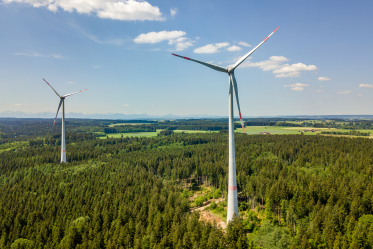 Bayerns Wirtschaftsminister Hubert Aiwanger fordert vom Bund mehr Tempo bei der Energiewende